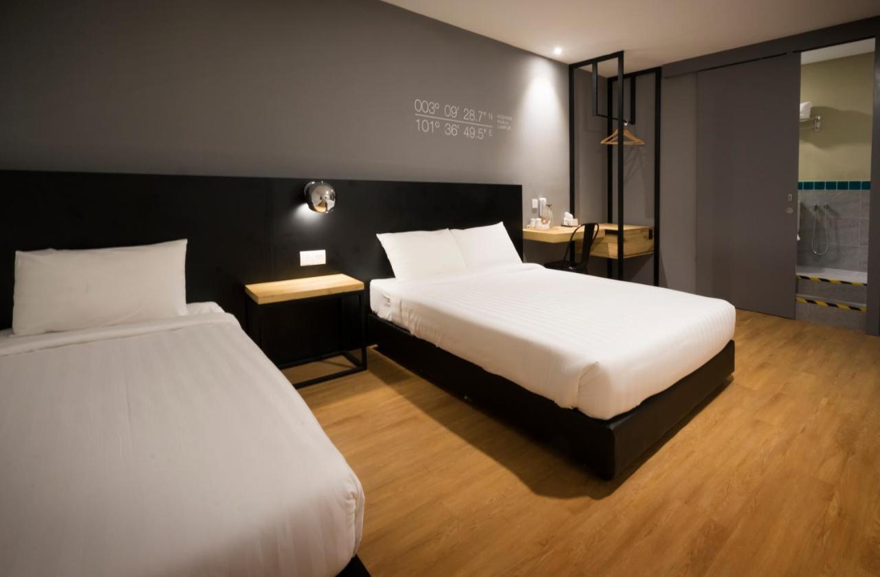 H Boutique Hotel Xplorer Kota Damansara Petaling Jaya Eksteriør billede